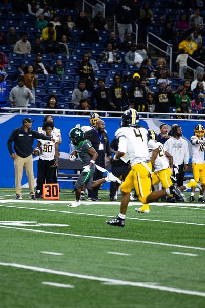 Detroit Cass Tech vs King — PSL Championship at Ford Field, football photo 9