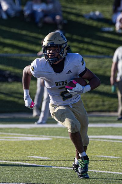 Detroit Country Day Varsity Football vs Father Gabriel Richard, football photo 5