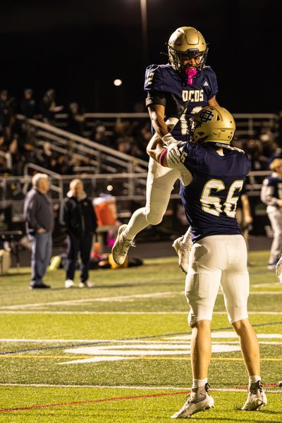 Detroit Country Day Varsity Football vs Loyola, football photo 41